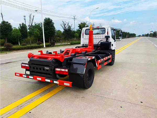 南駿藍(lán)牌勾臂垃圾車